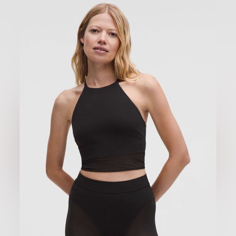 108 🆕🖤 Lululemon Nulu High-Neck Mesh-Hem Tank - Black